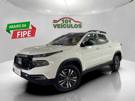 FIAT TORO 1.3 TURBO 270 FLEX FREEDOM AT6 FIAT TORO 1.3 TURBO 270 FLEX FREEDOM AT6